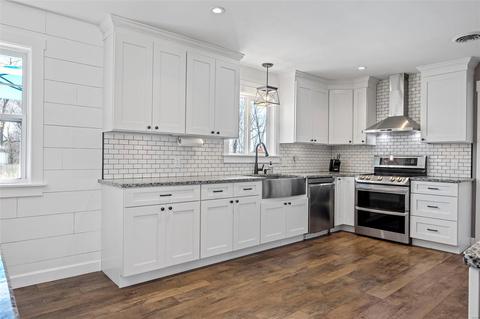8 Pedrotti Ln, O'fallon, MO 63366 photo 4