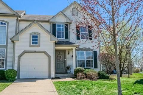 38 Edenshire Ct #80B, O'fallon, MO 63368