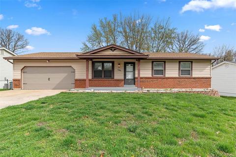 205 Saint Leo Dr, O'fallon, MO 63366 photo 2