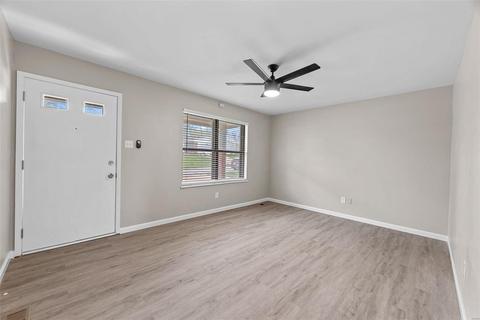 205 Saint Leo Dr, O'fallon, MO 63366 photo 6