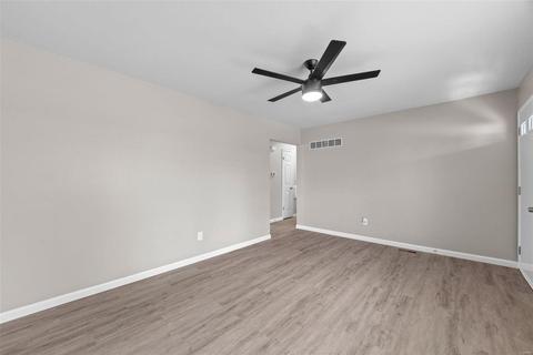 205 Saint Leo Dr, O'fallon, MO 63366 photo 4