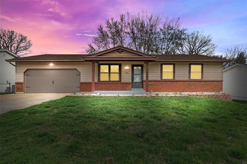 205 Saint Leo Dr, O'fallon, MO 63366 photo 1