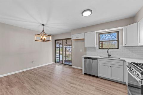 205 Saint Leo Dr, O'fallon, MO 63366 photo 7