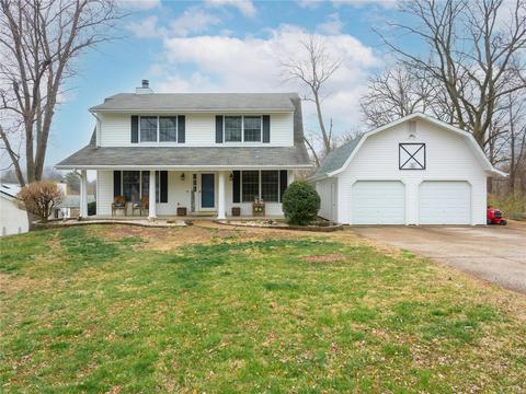 3501 Ridgewood Dr, Saint Charles, MO 63303
