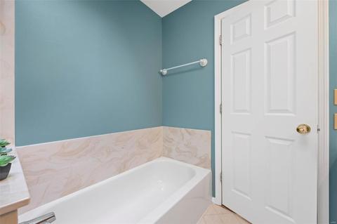 105 Keystone Crossing Dr, O'fallon, MO 63368 photo 16