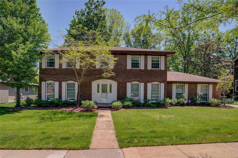 15546 Chequer Dr, Chesterfield, MO 63017 photo 1