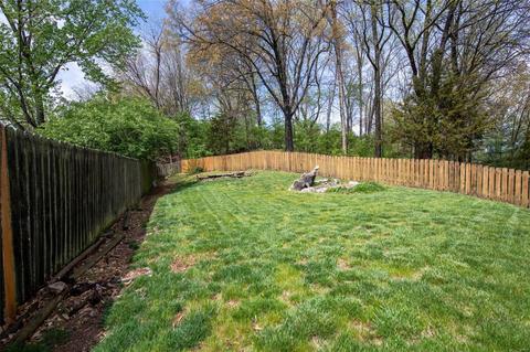 1267 Weatherton Pl, Ballwin, MO 63021 photo 35