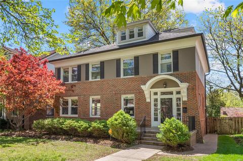 6932 Pershing Ave, Saint Louis, MO 63130 photo 3