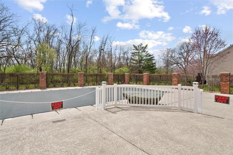 1356 Holgate Dr #G6, Ballwin, MO 63021 photo 32