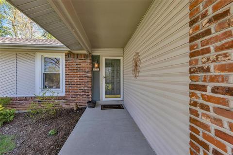 631 Applecross Ct, Manchester, MO 63021 photo 3