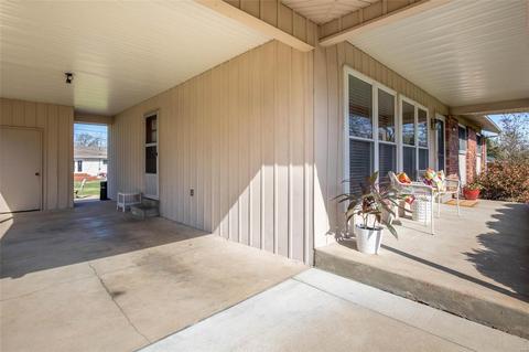 953 Active Dr, Saint Louis, MO 63146 photo 6