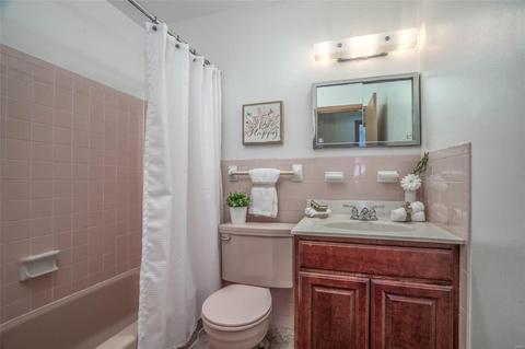 953 Active Dr, Saint Louis, MO 63146 photo 21