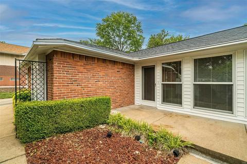 746 Agean Way, Ballwin, MO 63011 photo 3