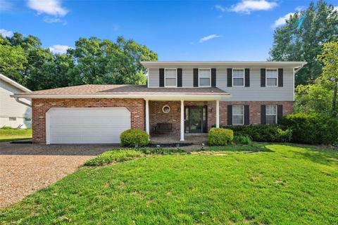 2546 Trenton Sta, Saint Charles, MO 63303