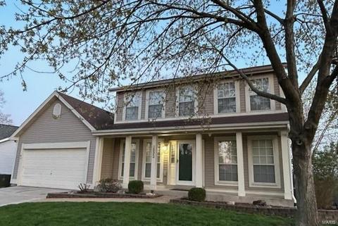 3532 Georgetowne Village Dr, Manchester, MO 63088