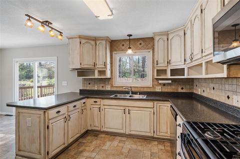 317 Westbrook Dr, O'fallon, MO 63366 photo 4