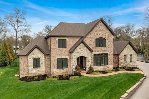 34 Heather Hill Ln, Saint Louis, MO 63132