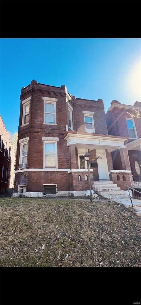 3946 Cleveland Ave, Saint Louis, MO 63110