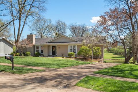 514 Kingridge Dr, Ballwin, MO 63011 photo 4