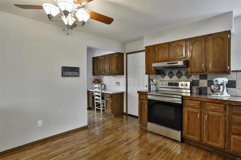 403 Rustic Valley Ct, Ballwin, MO 63021 photo 28