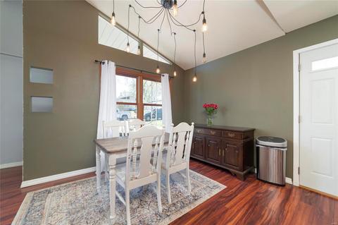 245 Orchard Ave, Ballwin, MO 63021 photo 9