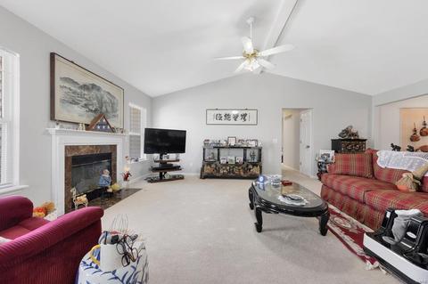 322 Ruth Ann Dr, O'fallon, MO 63368 photo 10