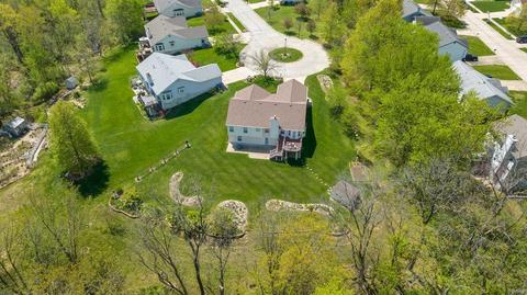 322 Ruth Ann Dr, O'fallon, MO 63368 photo 2