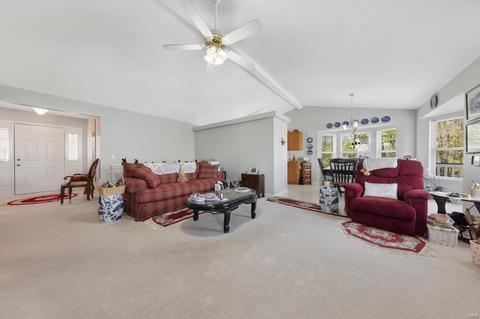 322 Ruth Ann Dr, O'fallon, MO 63368 photo 9