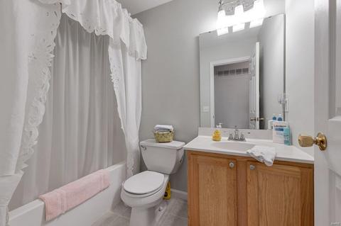 322 Ruth Ann Dr, O'fallon, MO 63368 photo 16