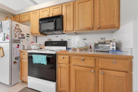 322 Ruth Ann Dr, O'fallon, MO 63368 photo 15