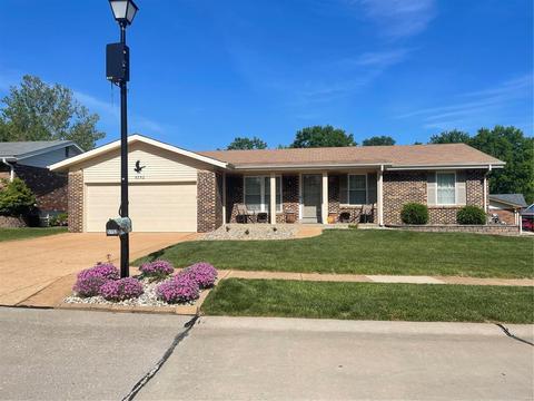 5752 Luffbury Cir, Saint Louis, MO 63129
