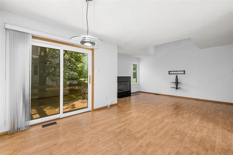 1303 Tahoe Valley Ct, Ballwin, MO 63021 photo 9