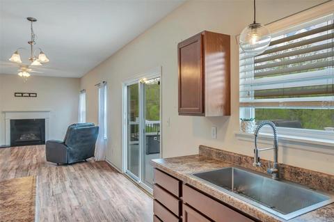 5084 Eagle Wing Ct, Eureka, MO 63025 photo 14