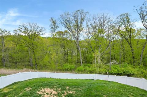 5084 Eagle Wing Ct, Eureka, MO 63025 photo 3