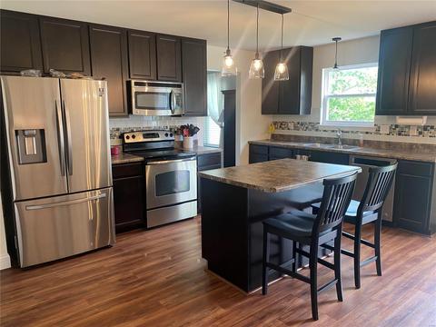 217 Spring Borough, O'fallon, MO 63368 photo 3