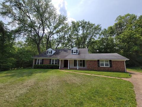 11311 Rockgate Ct, Saint Louis, MO 63136