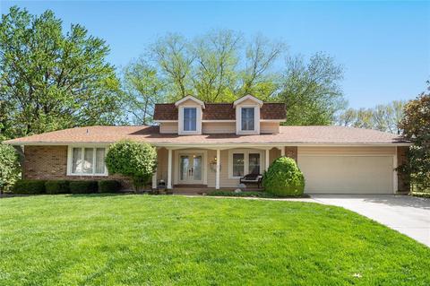 1883 Beaver Ridge Ct, Chesterfield, MO 63017