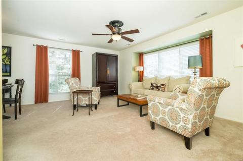 1335 Holgate Dr #B, Ballwin, MO 63021 photo 3