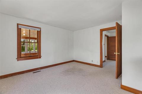 30 Neal Ln, Defiance, MO 63341 photo 4