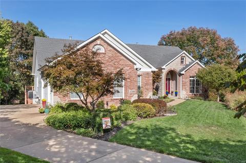 17500 Garden Ridge Cir, Glencoe, MO 63038