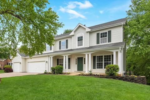 11735 Hedgefield Ln, Saint Louis, MO 63126