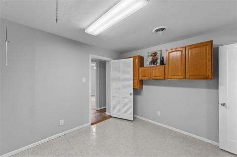 4401 Ashby Rd, Saint Ann, MO 63074 photo 21
