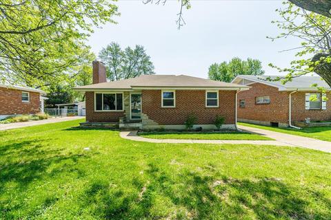 10038 N Marlene Dr, Affton, MO 63123