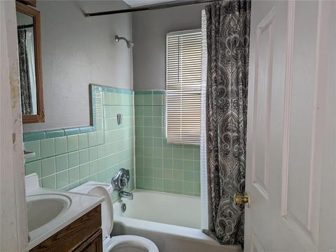 1908 Eagle Dr, Saint Louis, MO 63133 photo 12