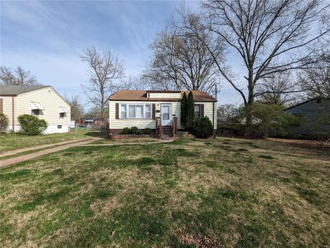 1908 Eagle Dr, Saint Louis, MO 63133 photo 2