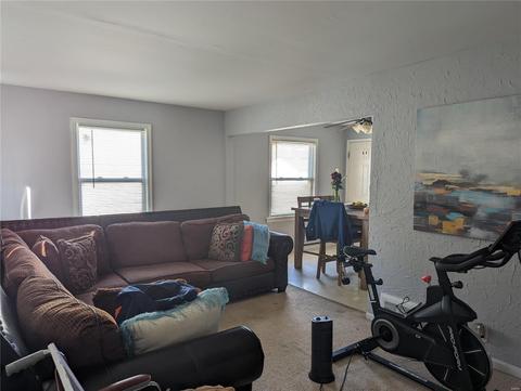 1908 Eagle Dr, Saint Louis, MO 63133 photo 7