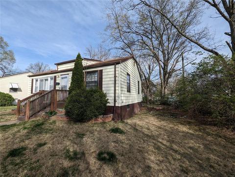 1908 Eagle Dr, Saint Louis, MO 63133 photo 5