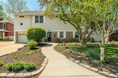 1021 Leonard Ave, Saint Louis, MO 63119