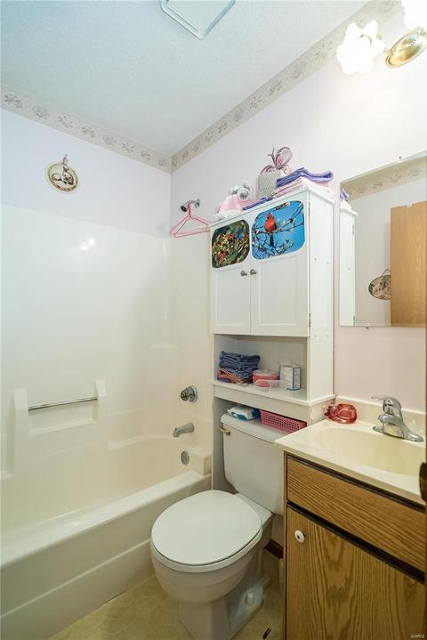 2 Cedar Ln, O'fallon, MO 63366 photo 25