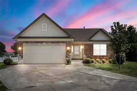 126 Cabot Ct, Wentzville, MO 63385